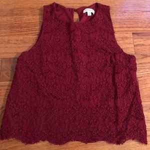 HUGE SALE🎉Monteau red lace blouse